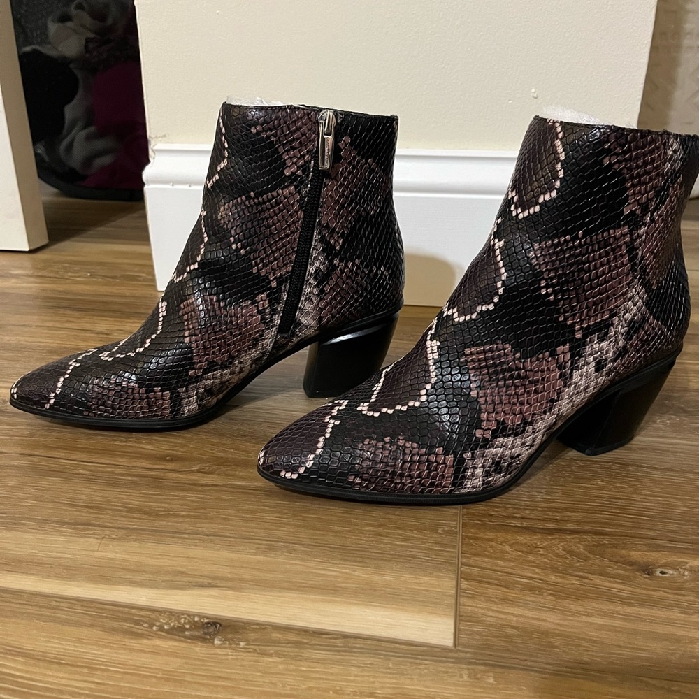 Vince Camuto Booties